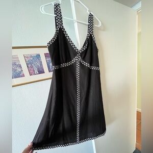 Rachel Zoe beautiful and light A-Line knee-high black and white dress - Size 10